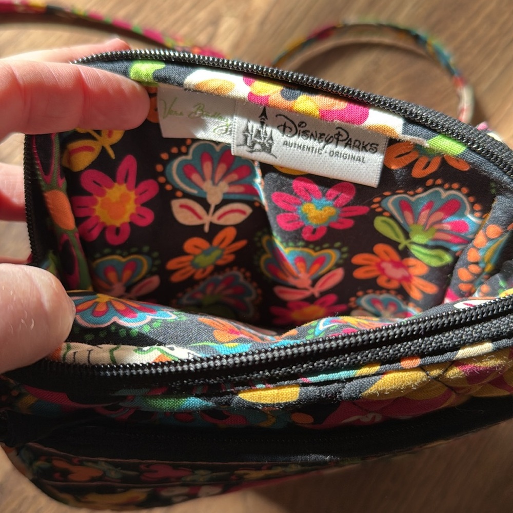 Disney Vera Bradley Crossbody - Picture 4 of 4